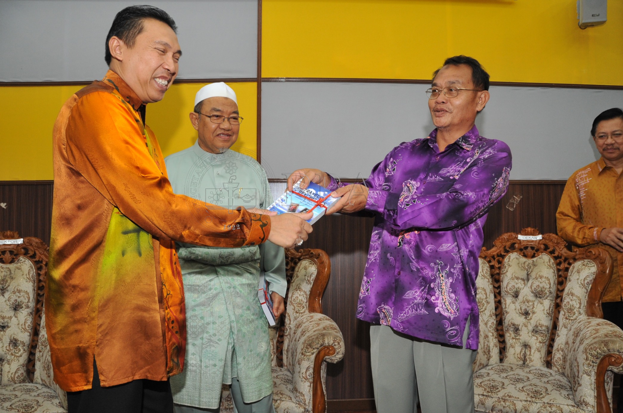 BPA 12 96 buku PRO 4391